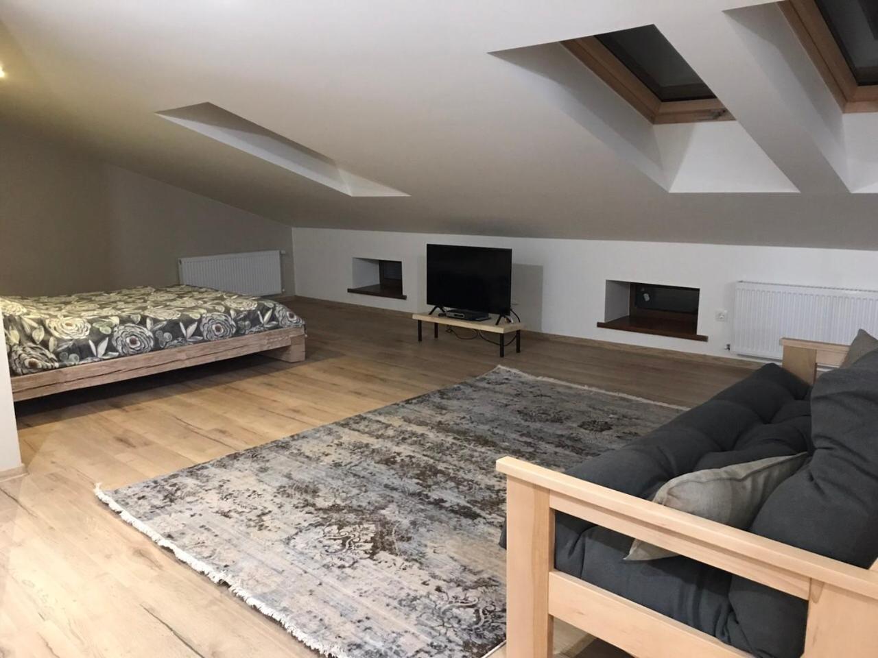 Apartment Lwów Zewnętrze zdjęcie