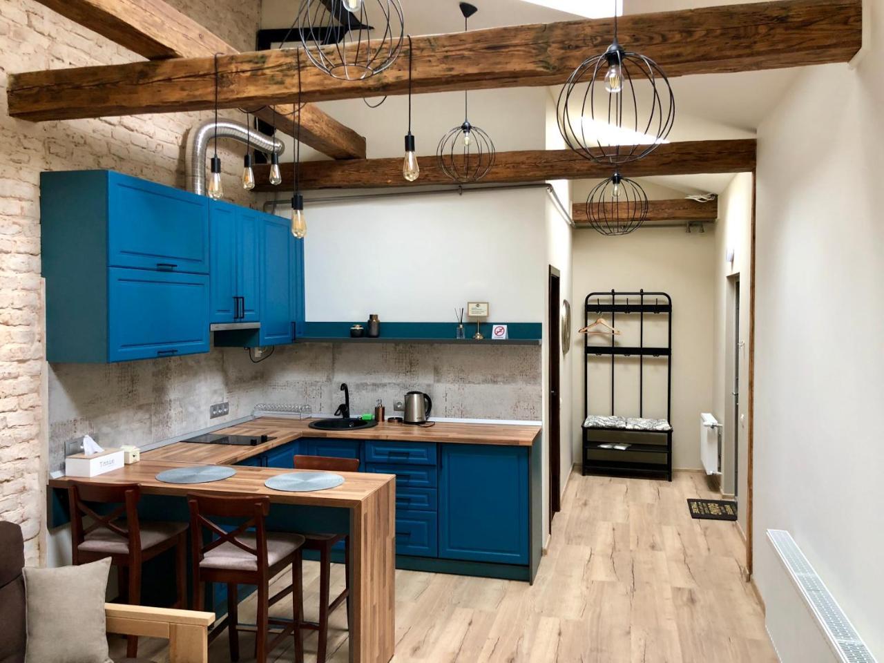Apartment Lwów Zewnętrze zdjęcie