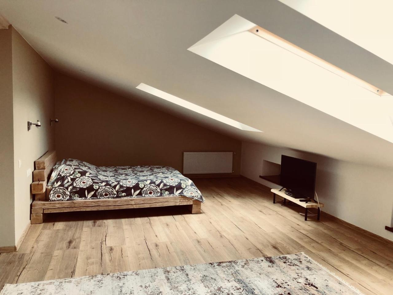 Apartment Lwów Zewnętrze zdjęcie